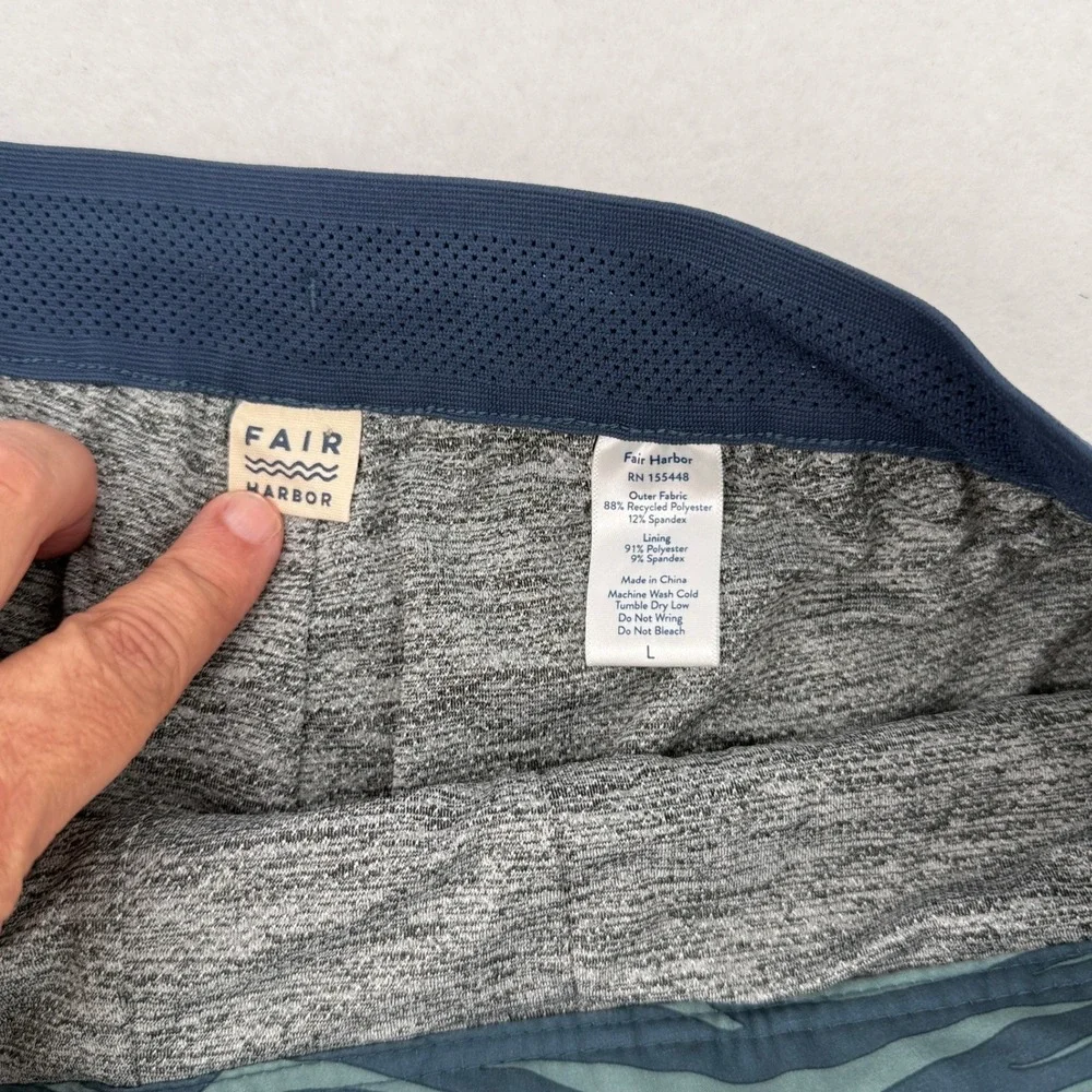 Fair Harbor Mens Board Shorts Size L Green Grey Zebra Print Recycled Stretch